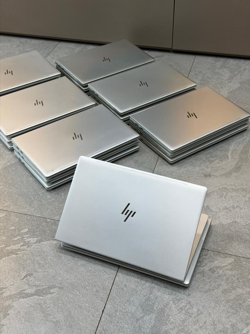 HP EliteBook 645 G9 12eme Génération  Puissant & Professionnel